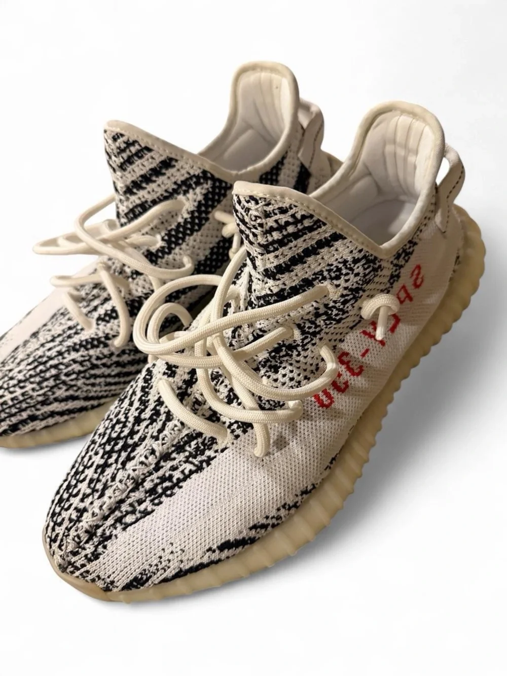 adidas patterning knit